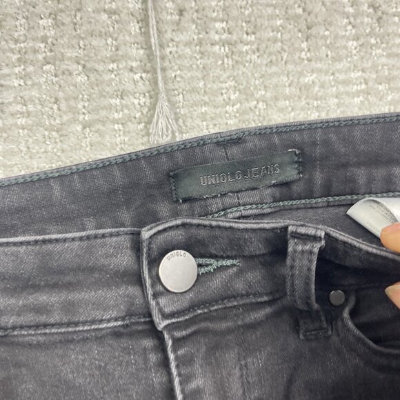 Uniqlo Jeans Mens 28 Black Denim Skinny Stretch Medium Wash Grunge Distressed - Picture 5 of 12